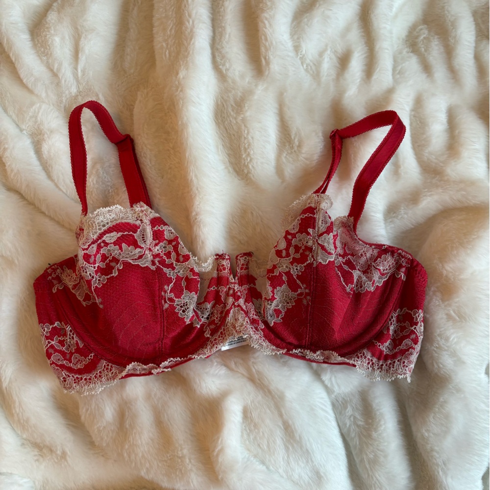 Wacoal Scarlet Lace Bra
